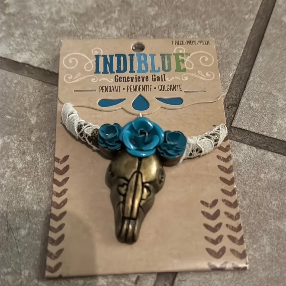 IndiBlue Bronze Skull Pendant with Blue Roses